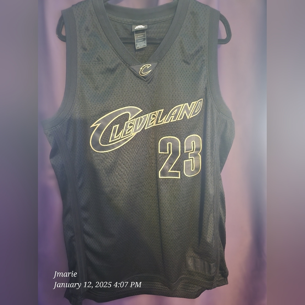 VTG Mens Adidas LeBron James XL Black Gold Cleveland Cavaliers Jersey RARE